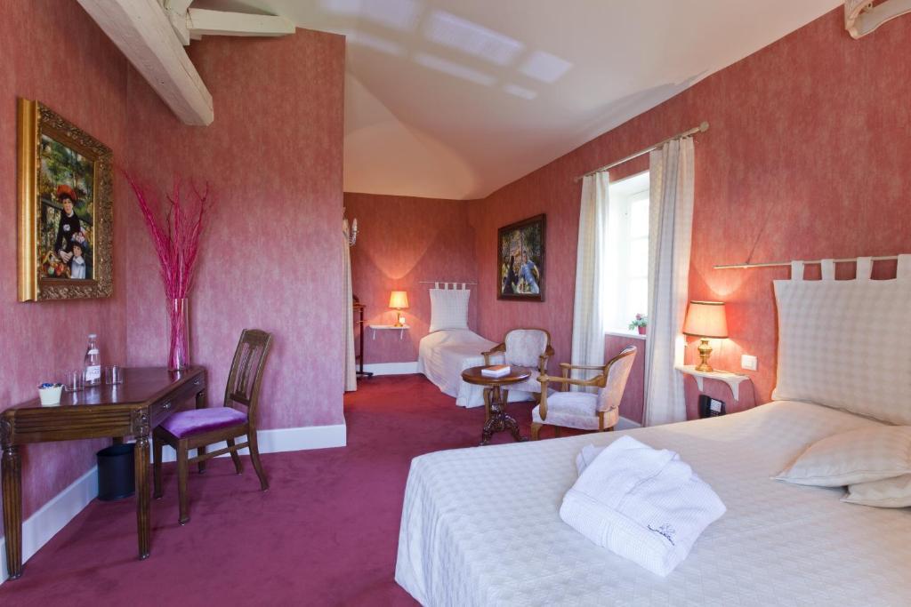 Hotel Le Domaine De La Colombiere Moissieu-sur-Dolon Habitación foto